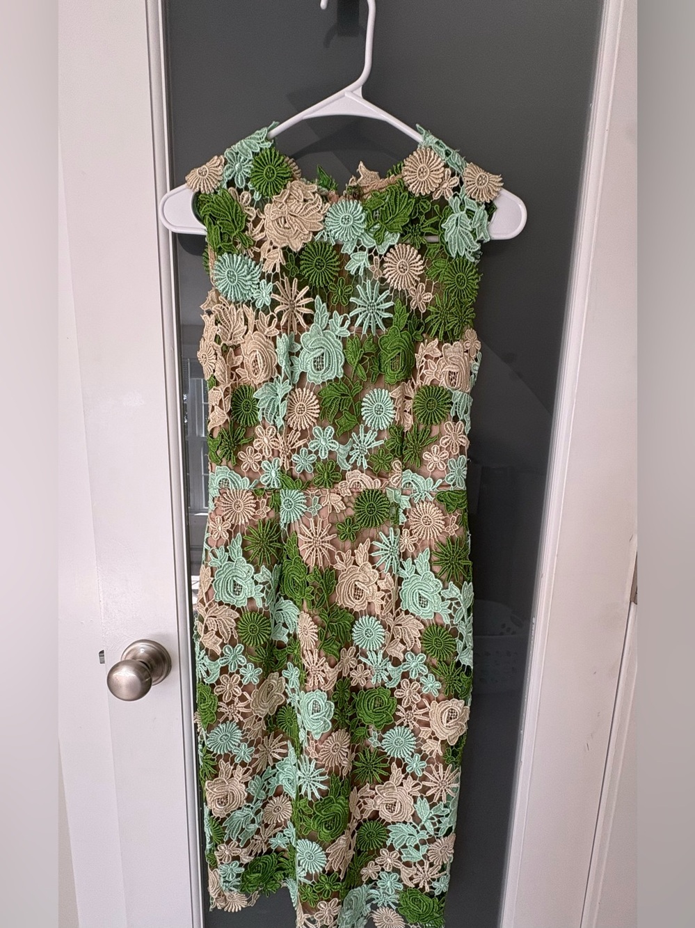Anthropologie Embroidered neutral floral sheath dress HD in Paris